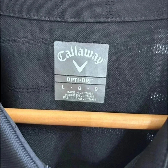 NWOT Callaway Golf Shirt size Large. Dark grey with pixel stripes. Short sleeve. - Picture 3 of 6